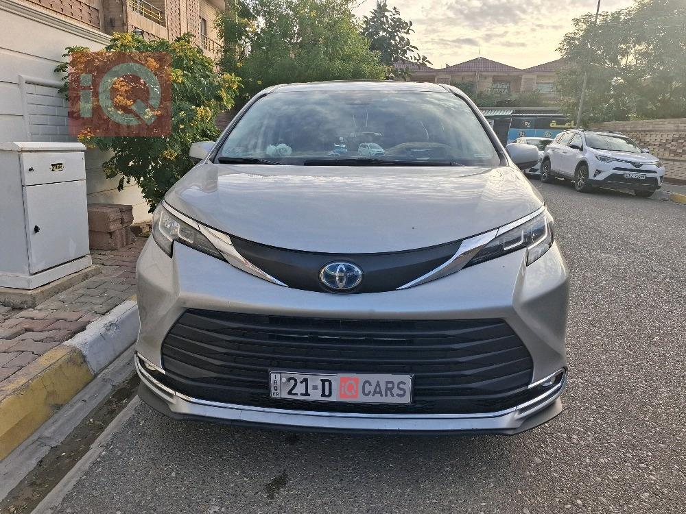 تويوتا سيينا